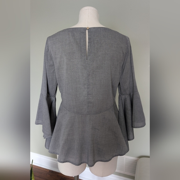 White House Black Market Women's Blouse Gray Peplum Cotton Top Size 6 - Picture 3 of 15